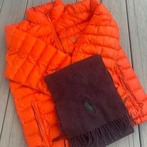 Happy Holidays 🎄 A pre owned Marmot 700 Fill Down Winter Jacket 🥶